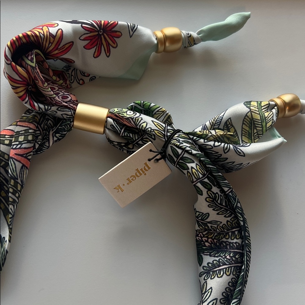 NWT Piper K Satin Scarf Necklace - Picture 5 of 7